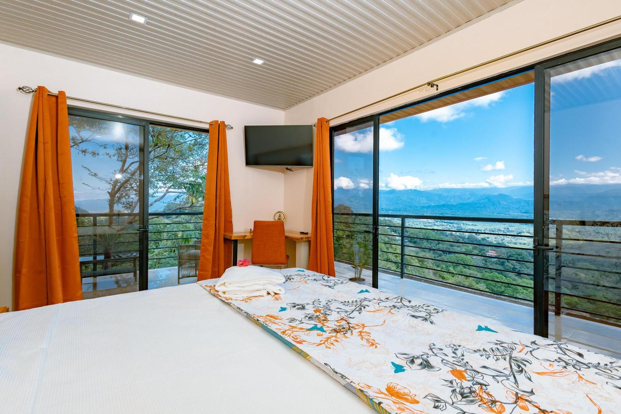 Mountain Top Park Hotel Кепос Экстерьер фото