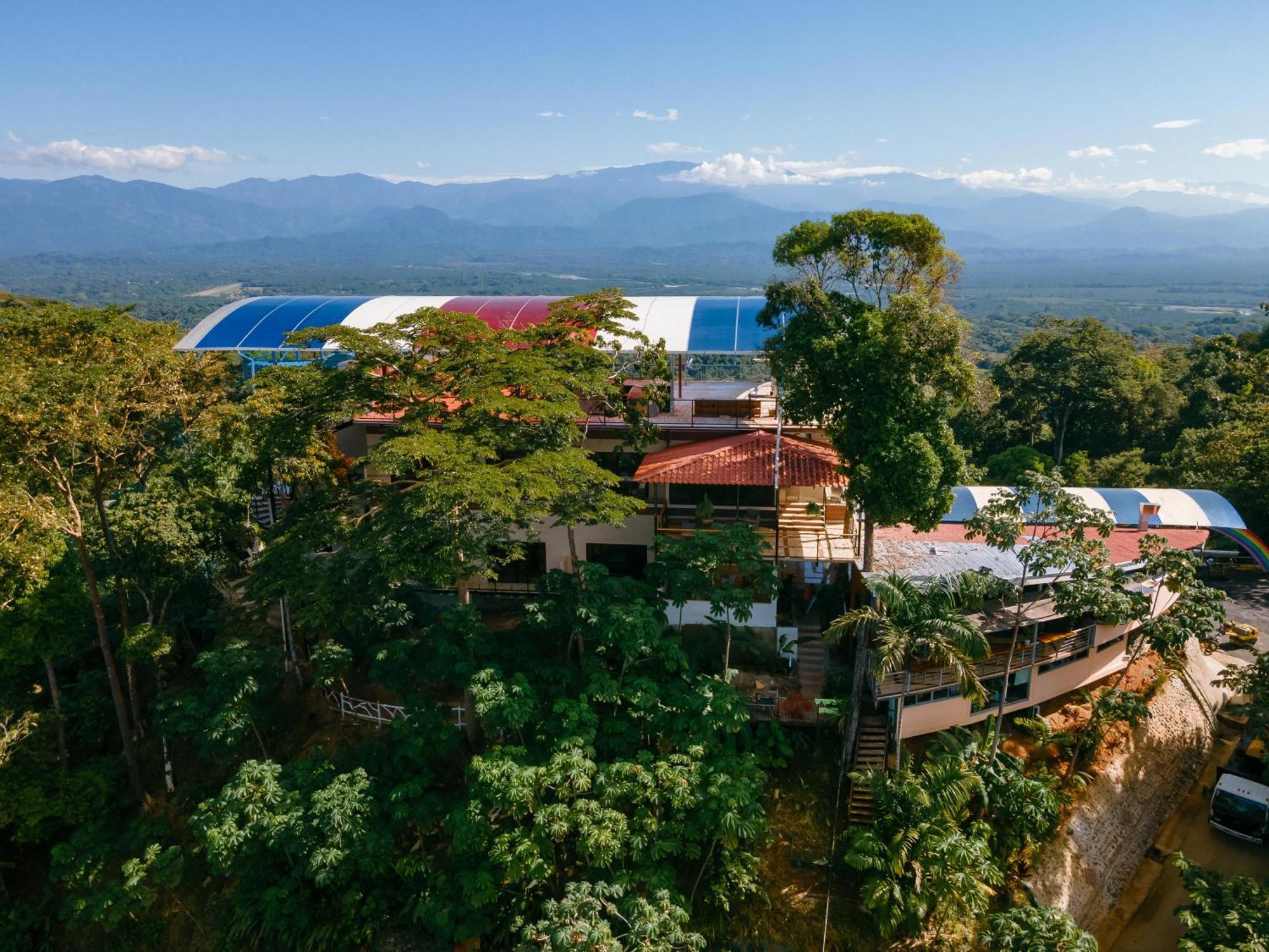 Mountain Top Park Hotel Кепос Экстерьер фото